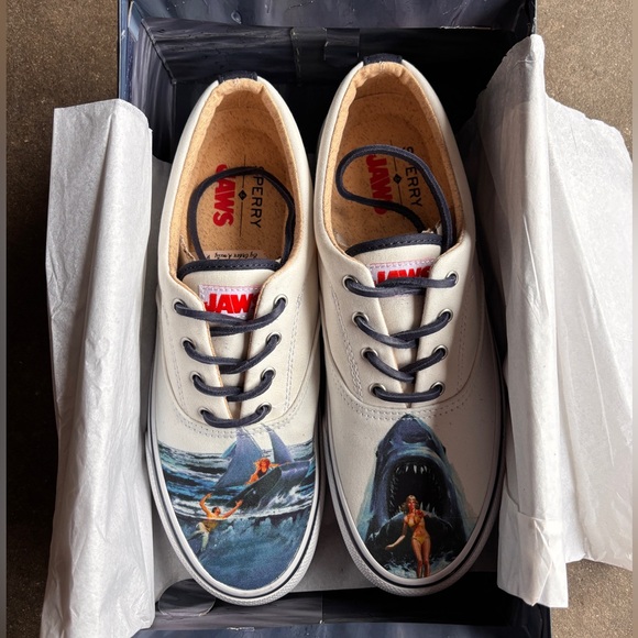 Sperry Jaws White Canvas Sneakers - Picture 1 of 7